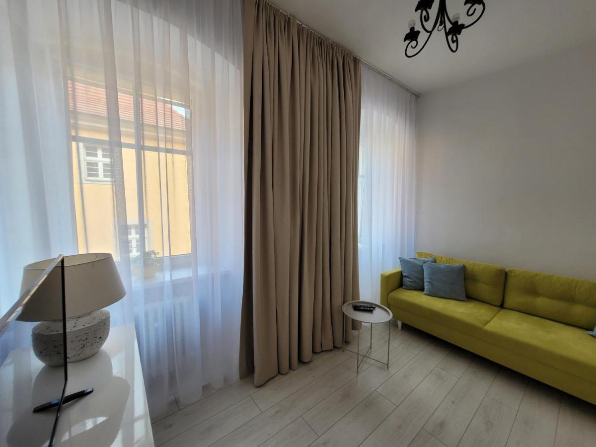 Boleslaviaapartments - Apartament Antonella โบเลสวาเวียส ภายนอก รูปภาพ