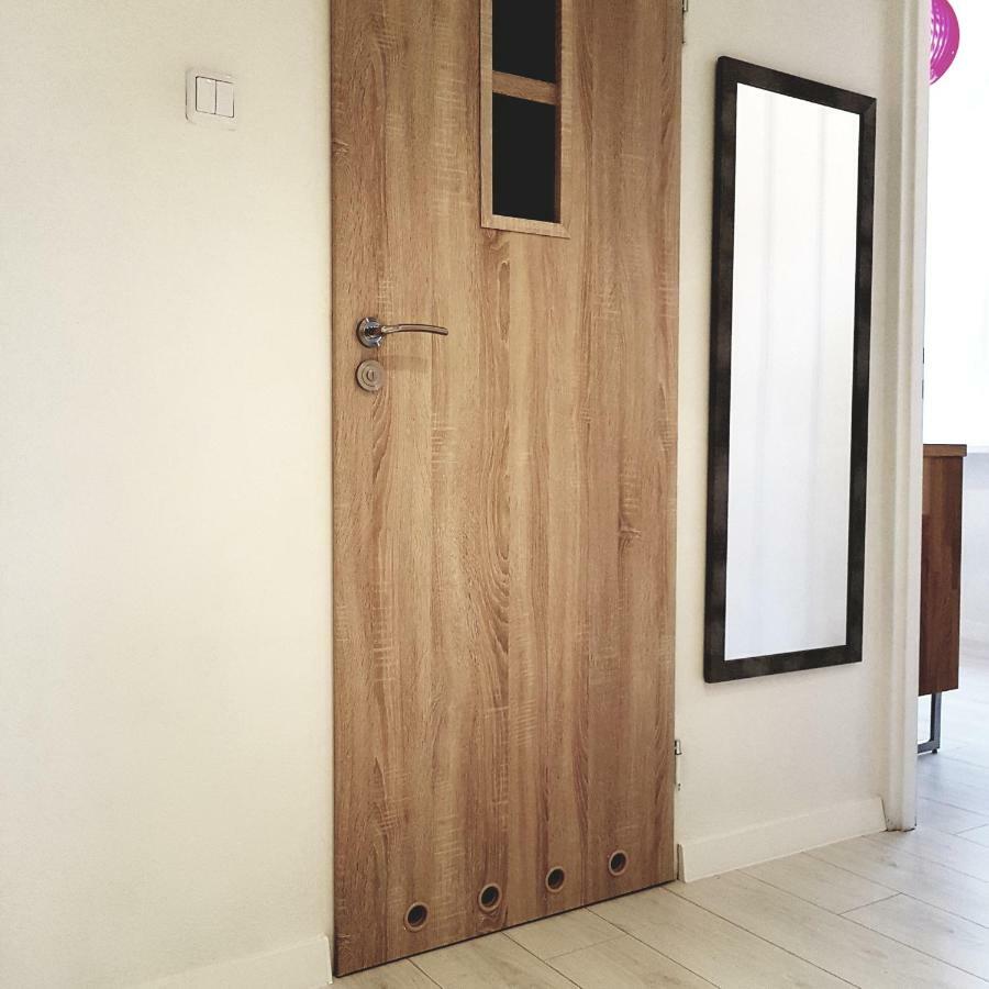 Boleslaviaapartments - Apartament Antonella โบเลสวาเวียส ภายนอก รูปภาพ